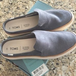 toms sunrise mule slip ons